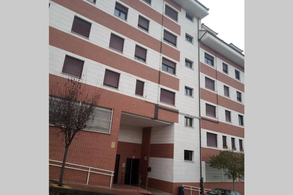 El Pisito De Rodrigo II Apartman Ribadesella Kültér fotó