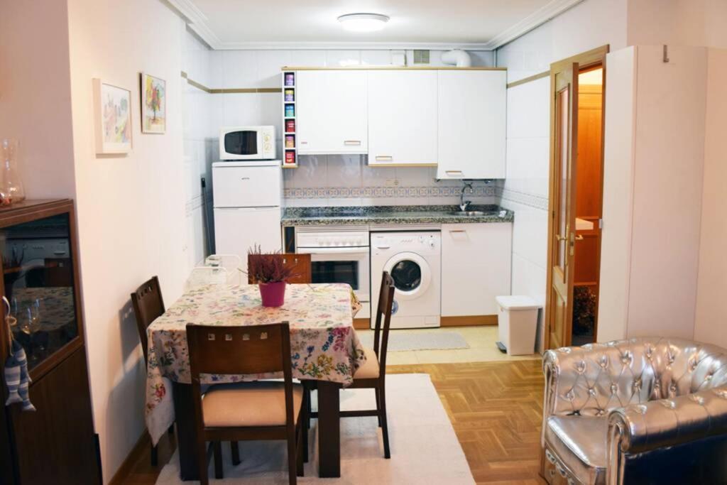 El Pisito De Rodrigo II Apartman Ribadesella Kültér fotó